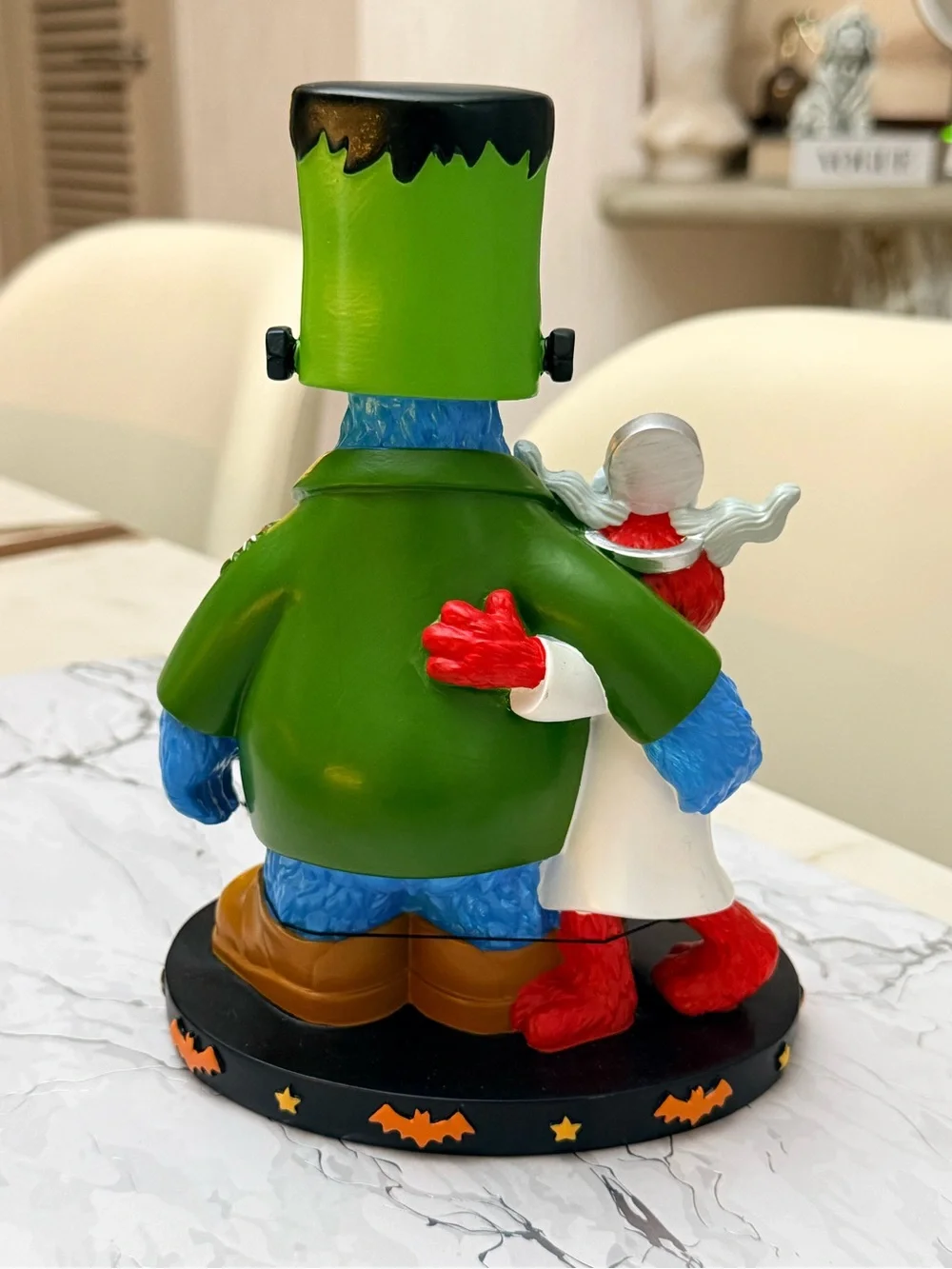 Sesame Street Cookie Monster Elmo Frankenstein Halloween Decor Love Figurine